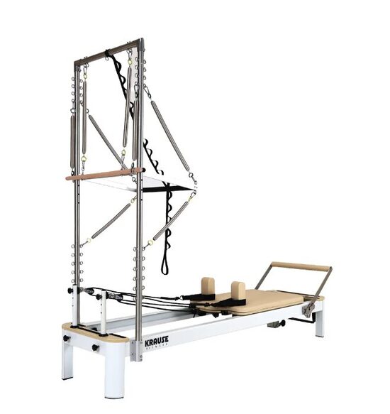 Profesionāls metāla Pilates reformators ar torni bēšā krāsā